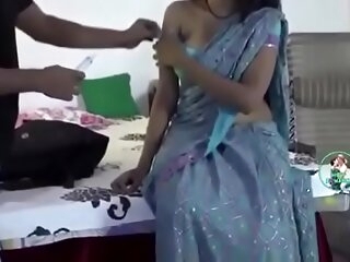 Hot Indian Bhabhi romance With Doctor sisterly